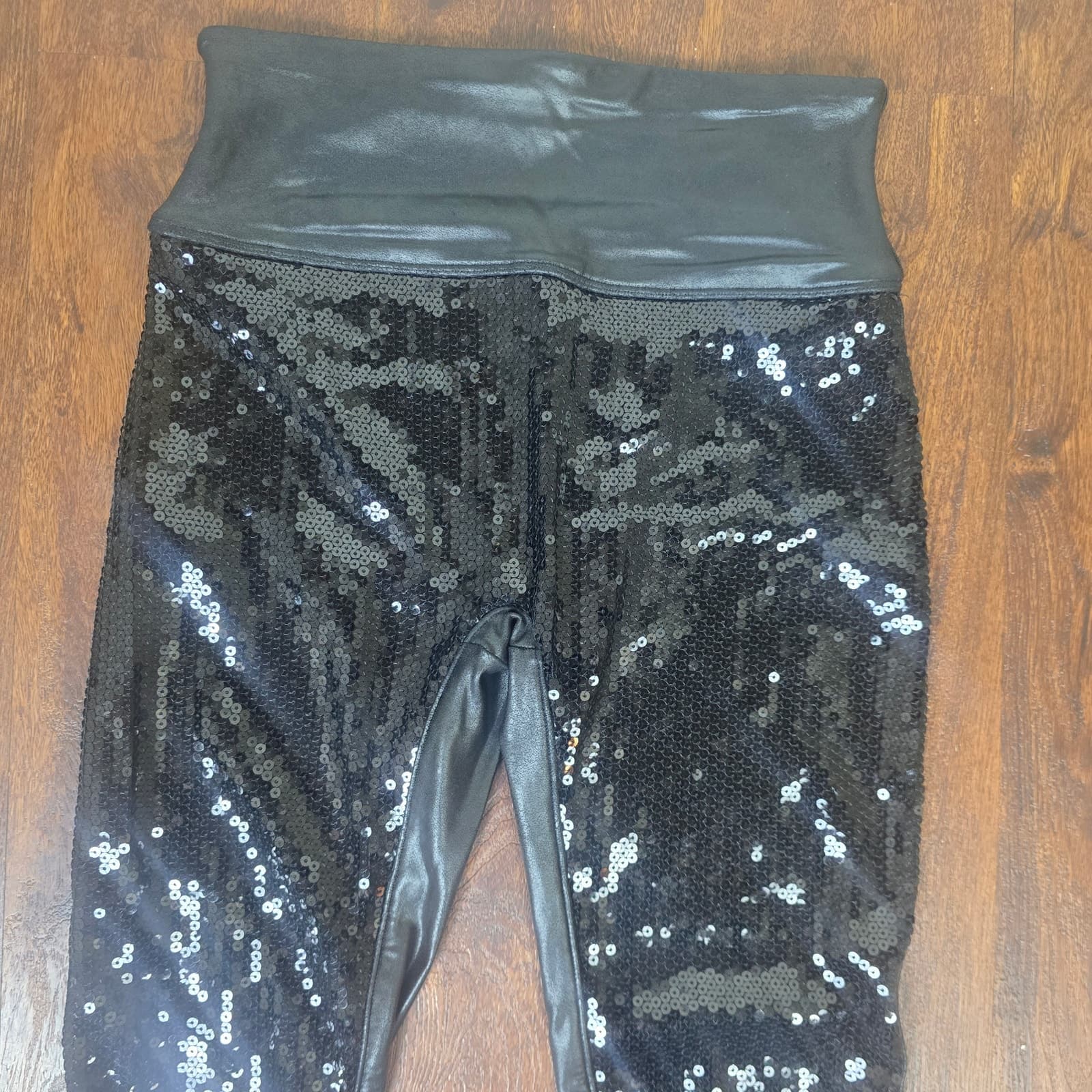 SPANX Sequined Faux Leather Leggings - Black - Small - Thumbnail 6