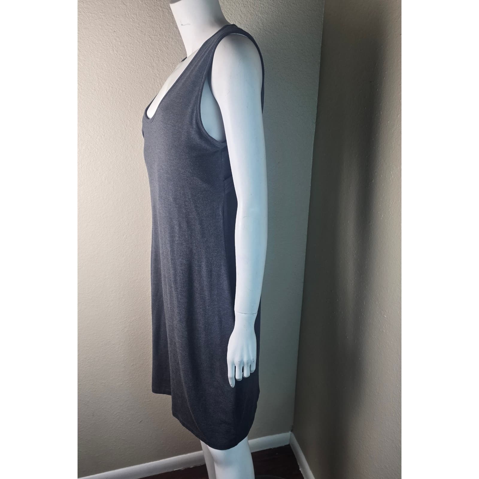 Athleta Rafina Built-In Bra Mini Tank Top Dress - Black - Large - Style # 291731 - Thumbnail 9