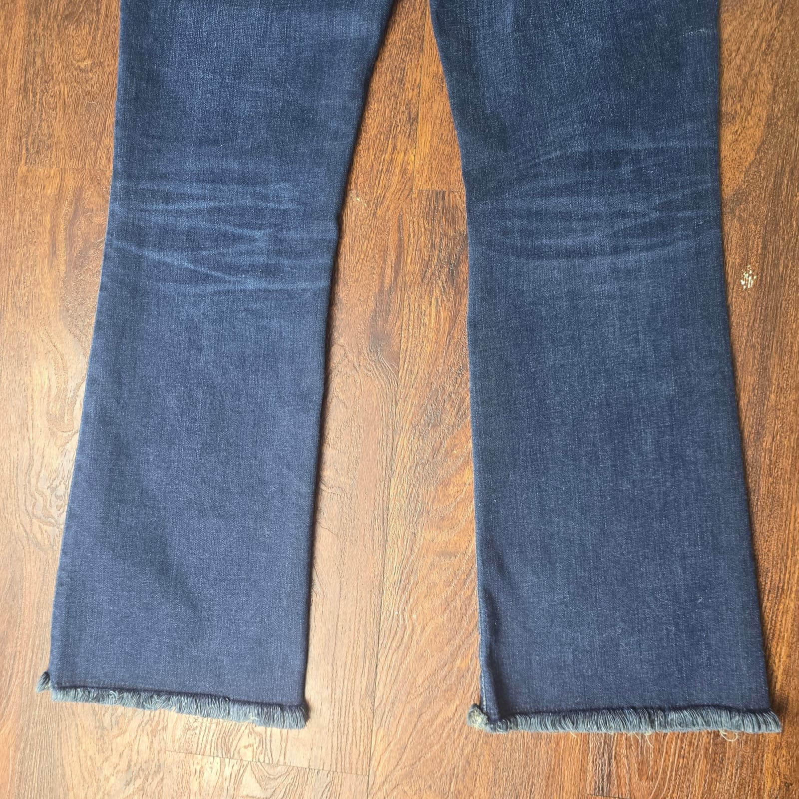 AG Jeans The Jodi Crop Flare High Rise Medium Dark Wash Fringe Hem - Size 29R - Thumbnail 8