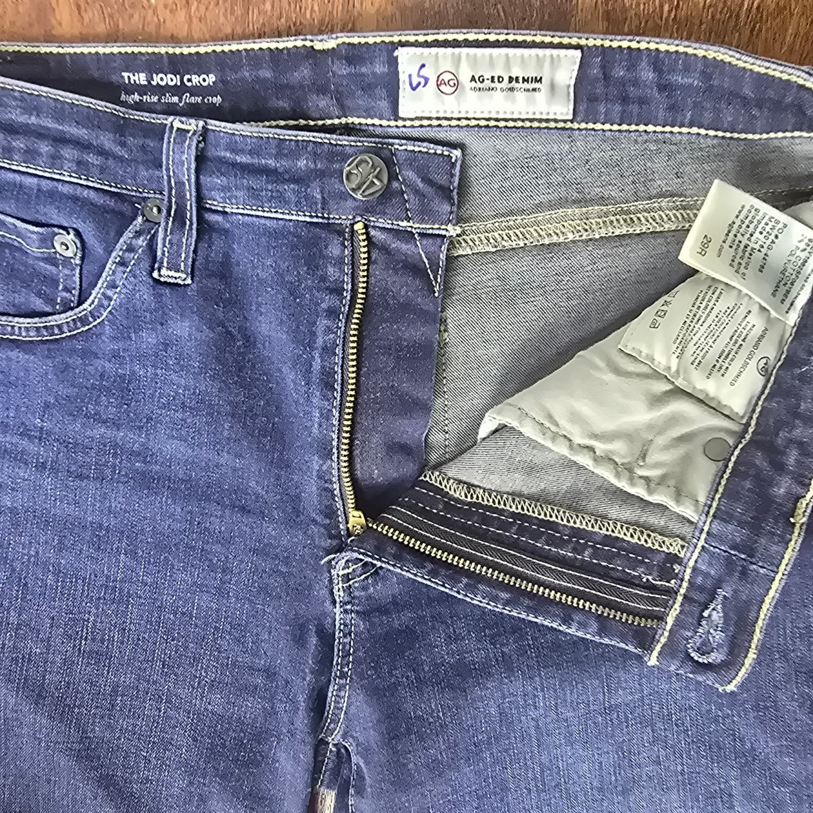 AG Jeans The Jodi Crop Flare High Rise Medium Dark Wash Fringe Hem - Size 29R - Thumbnail 4