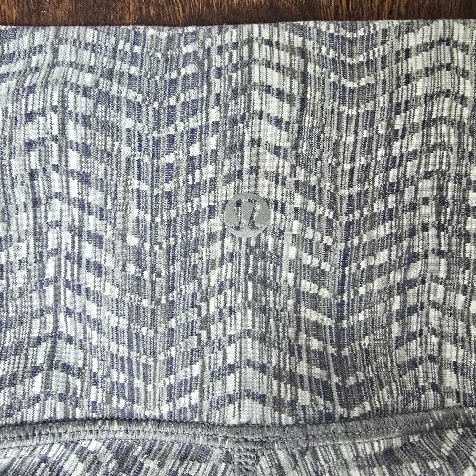 Lululemon Wunder Under Crop Hi-Rise Luon Arrow Jacquard Battleship Silver Spoon - Thumbnail 10
