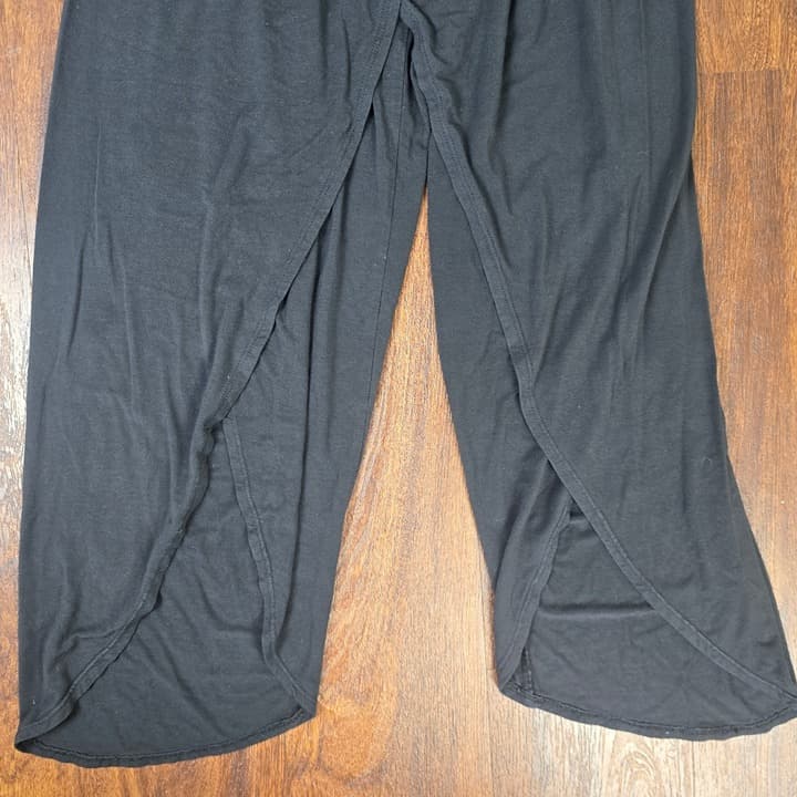 Athleta Release Pants - Black - XS - Style # 657532 - Thumbnail 7
