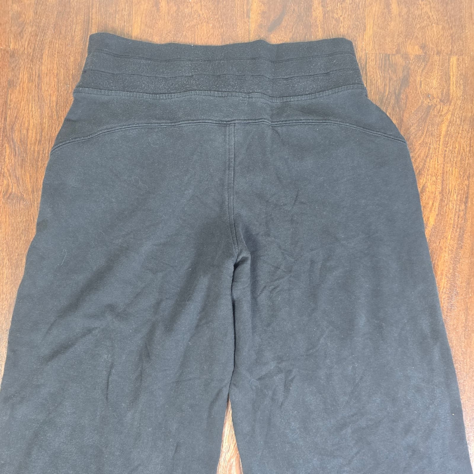 Athleta Balance Sweatpants - Black - Small - Style # 631950 s - Thumbnail 9