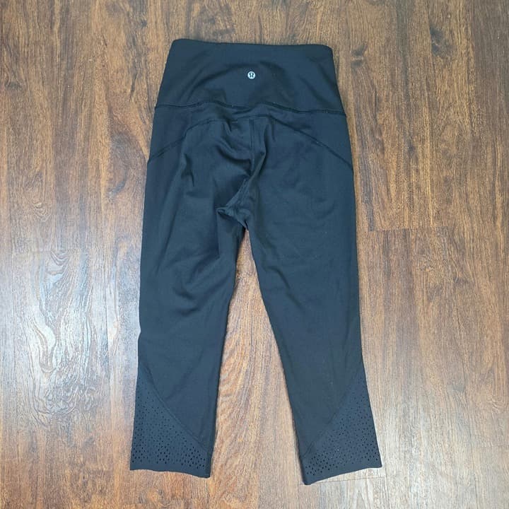 Lululemon Wunder Under Crop (Hi-Rise) - Black - Size 6 - W6ABAS - Thumbnail 8