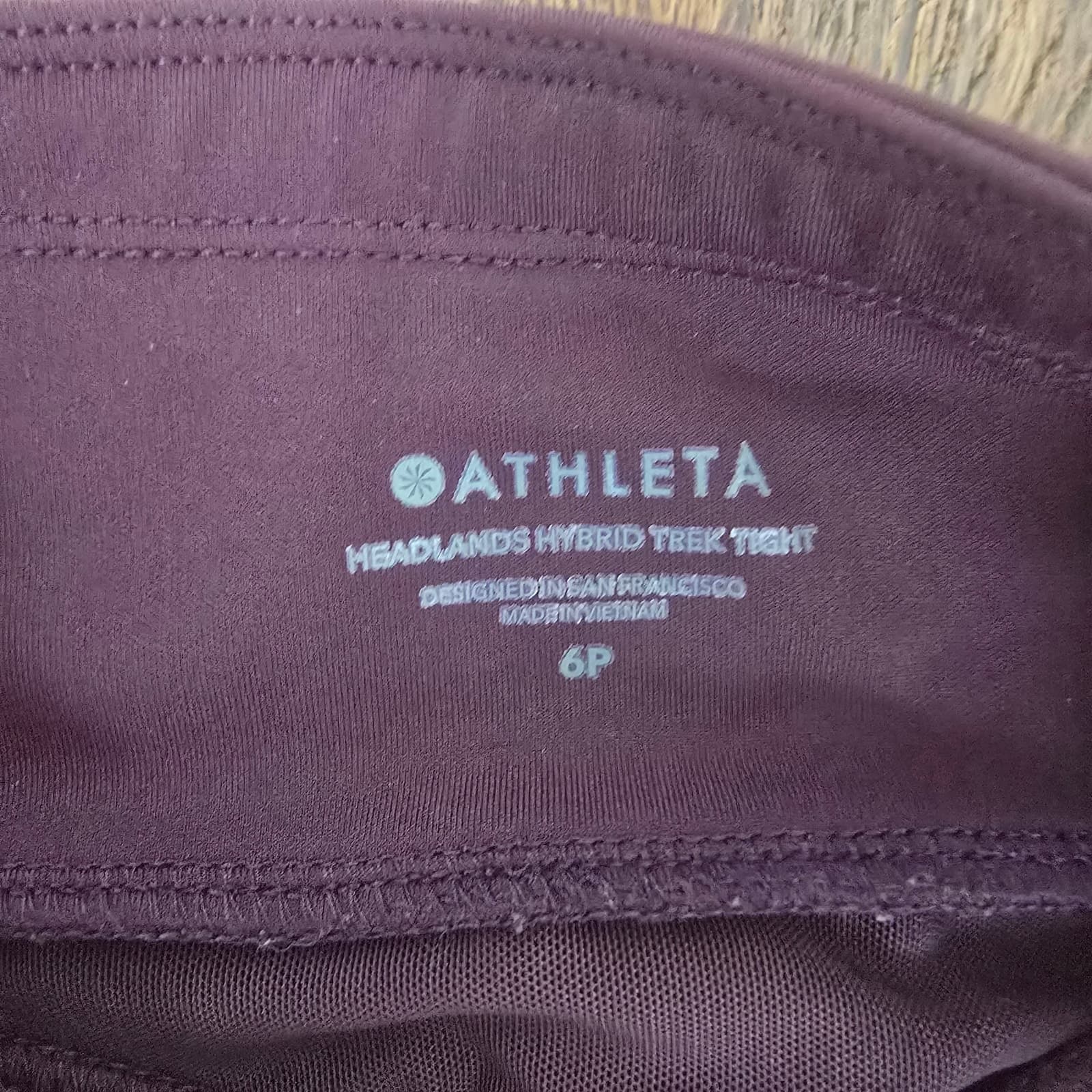 ATHLETA Headlands Hybrid Trek Tight - Antique Burgundy - 6P - - Thumbnail 9