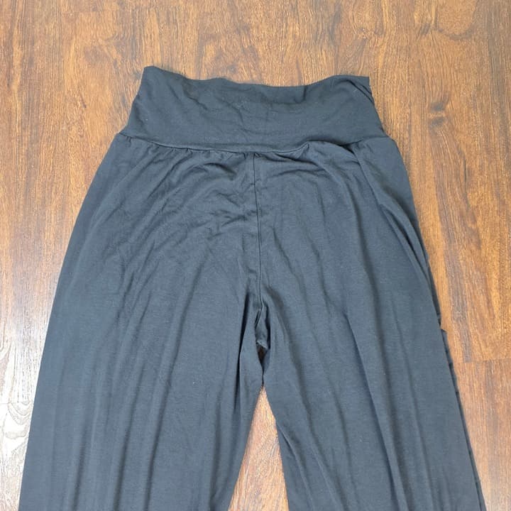 Athleta Release Pants - Black - XS - Style # 657532 - Thumbnail 9