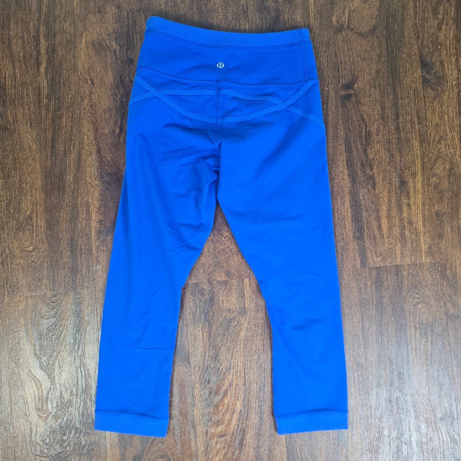 Lululemon Roll Out Crop - Baroque Blue - Size 4 - Thumbnail 7