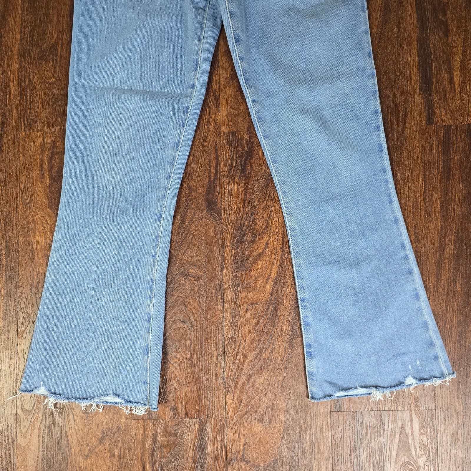 PAIGE Denim Rory Crop Flare Jeans - Kaede Distessed - Size 27 - Thumbnail 3
