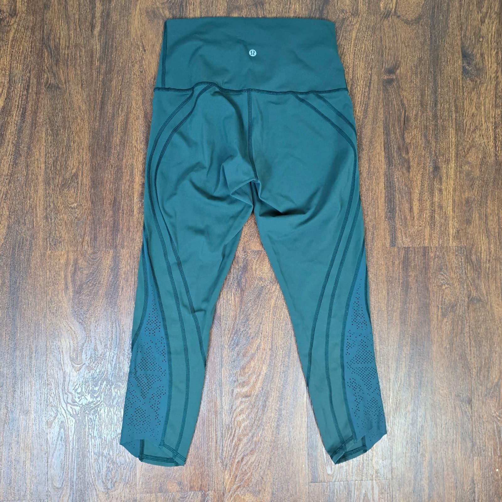 Lululemon In Movement Crop *Everlux 19" - Pacific Teal - Size 6 - Style # W6AHJS - Thumbnail 8