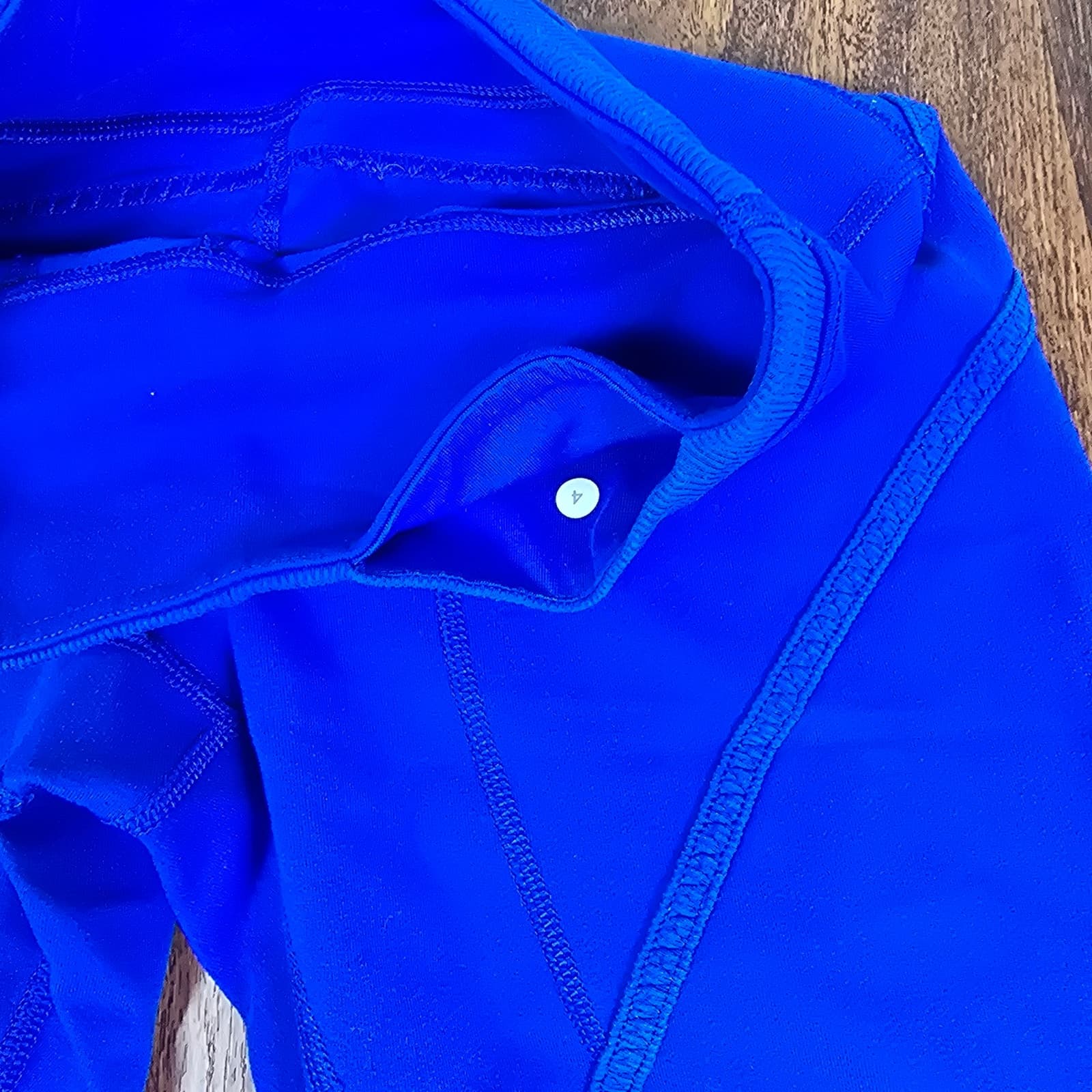 Lululemon Roll Out Crop - Baroque Blue - Size 4 - Thumbnail 6