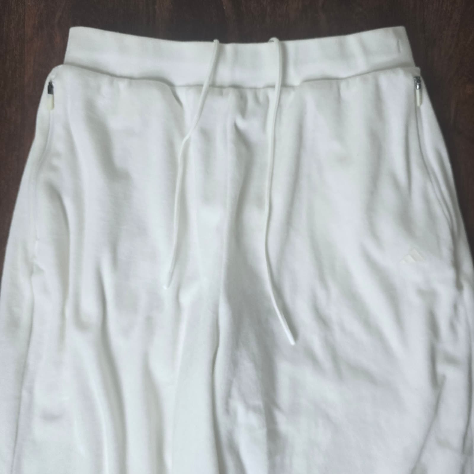 ADIDAS Velour Basketball Pants Unisex Fully Lined White - M - Style # IA3454 - Thumbnail 4