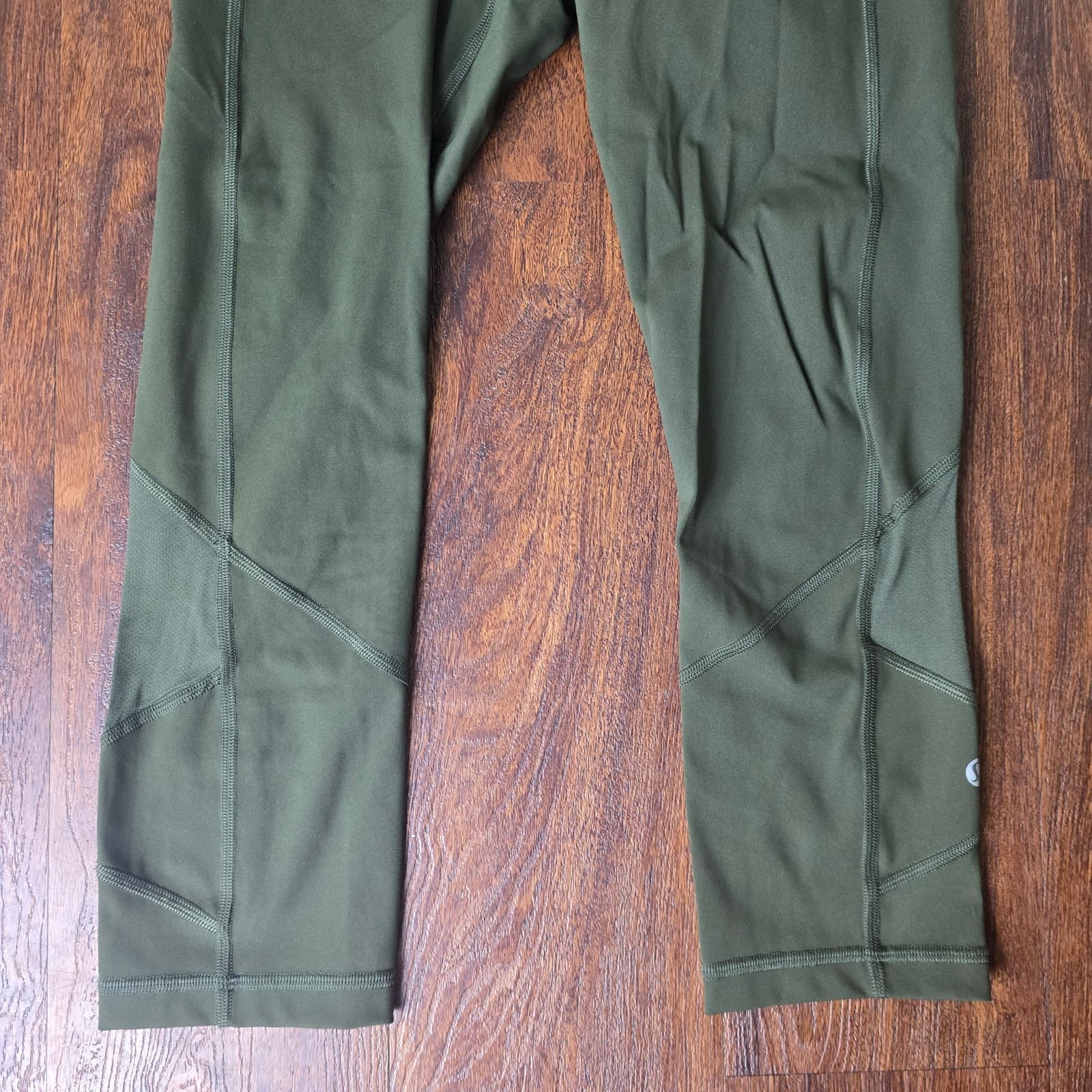 Lululemon Pace Rival Crop *22" Grey Sage - Size 6 - W6AV0S - Thumbnail 6