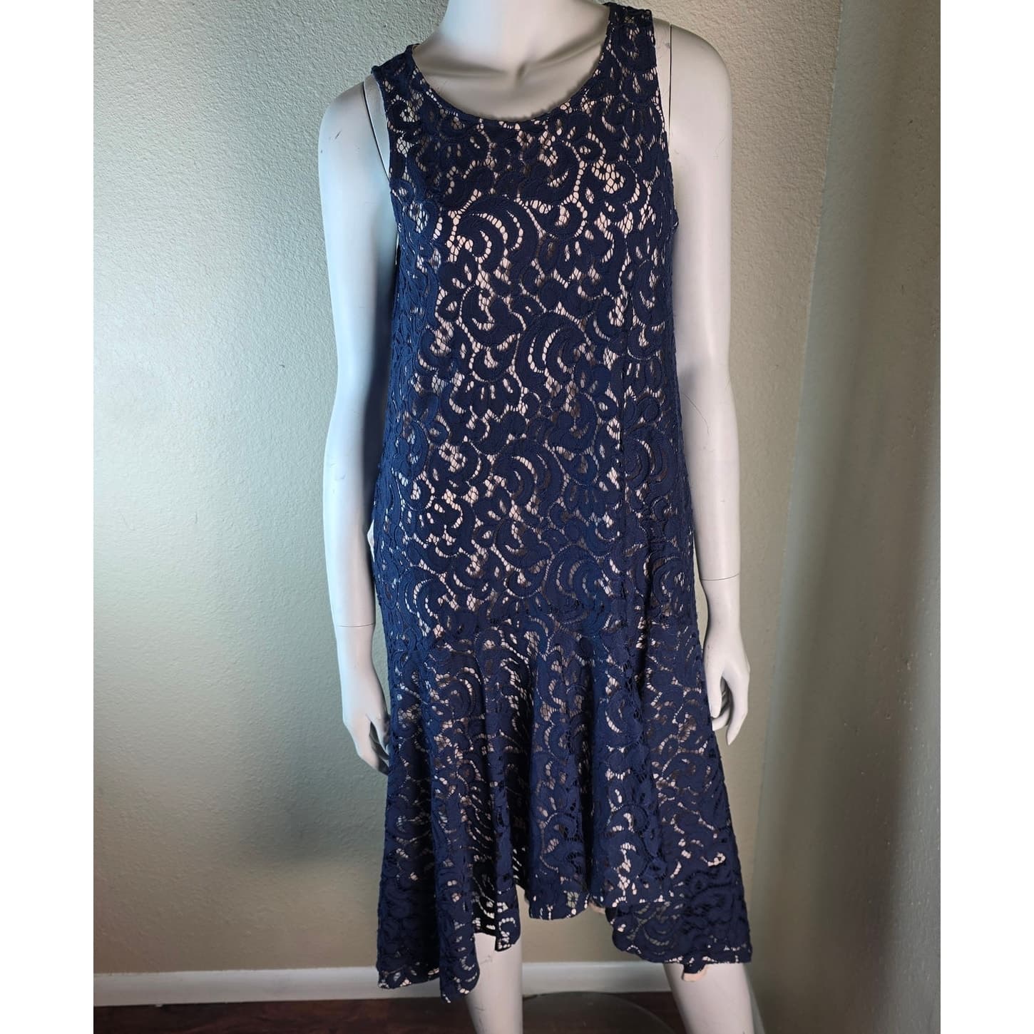 Maeve by Anthropologie Vienne Navy Blue Lace High Low Dress - Small - Thumbnail 5