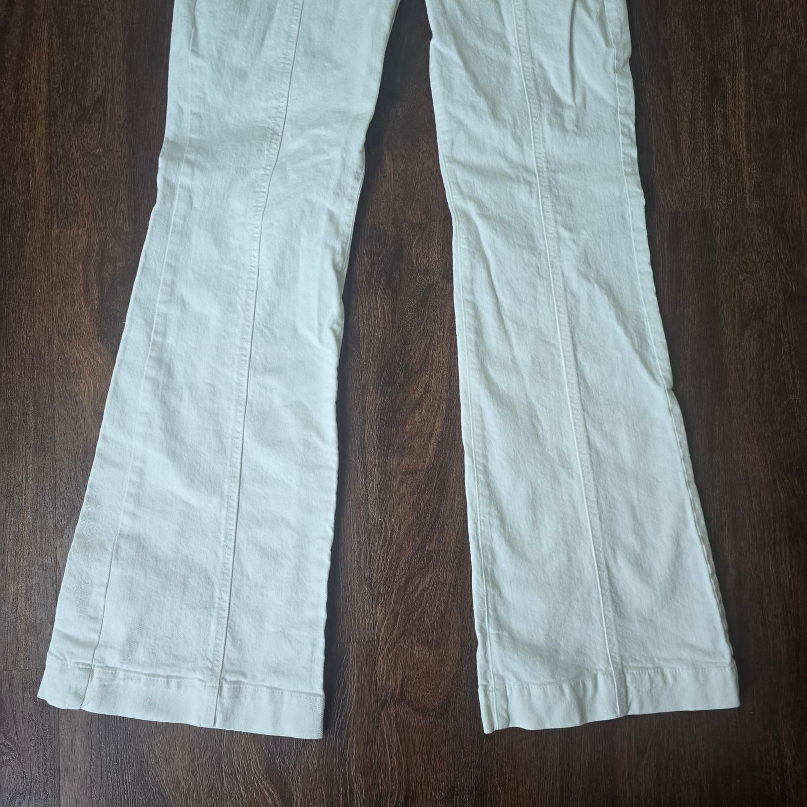 7 For All Mankind Ultra High Rise Dojo Jeans - White - Size 29 - Thumbnail 6