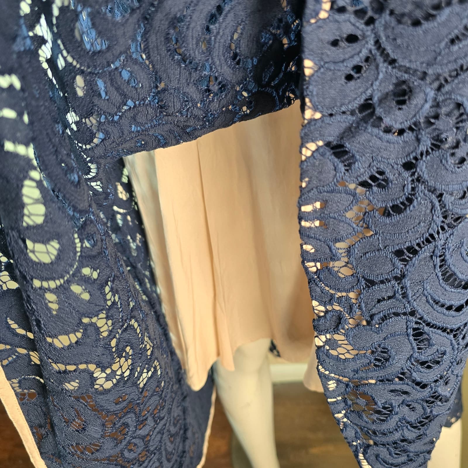 Maeve by Anthropologie Vienne Navy Blue Lace High Low Dress - Small - Thumbnail 10