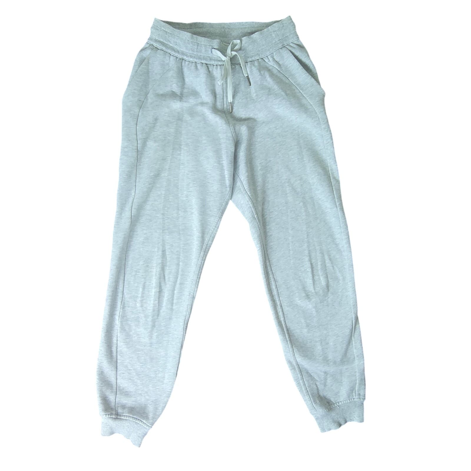 Lululemon Scuba High-Rise Relaxed Jogger - White - Size 6 - Style - Image 1