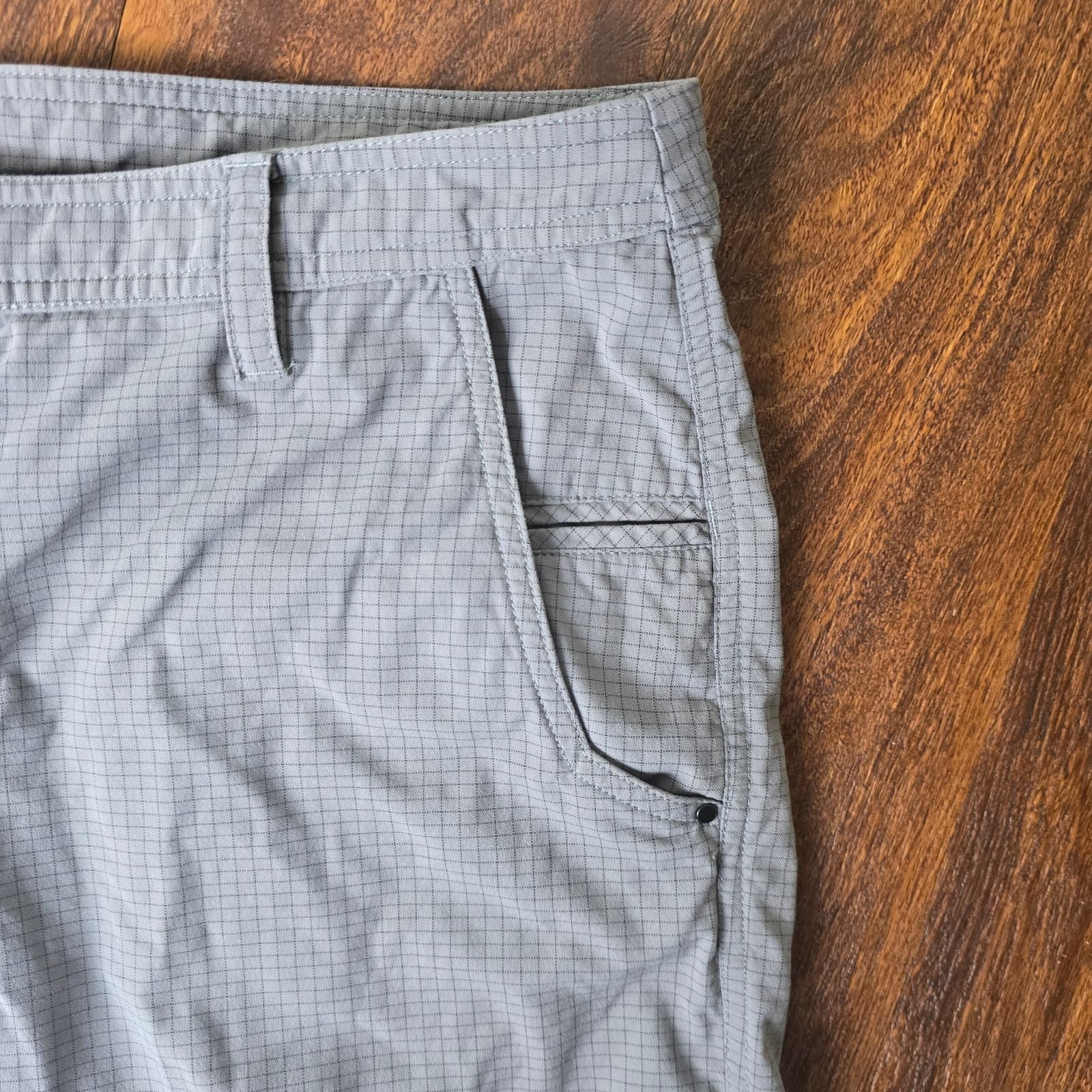 Lululemon Men's Kahuna Shorts - Grey Graph - Size 38 - Thumbnail 3