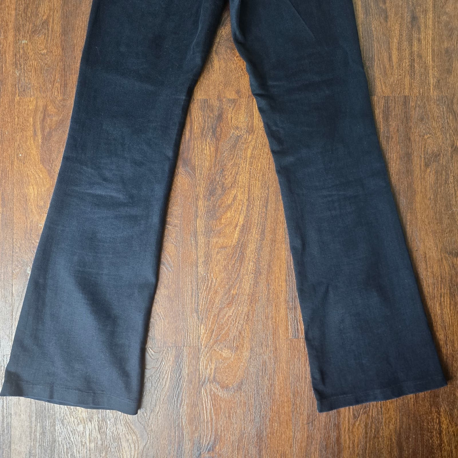 AG Jeans The Angel Bootcut Black Mid-Rise Jeans - 27R - Thumbnail 10