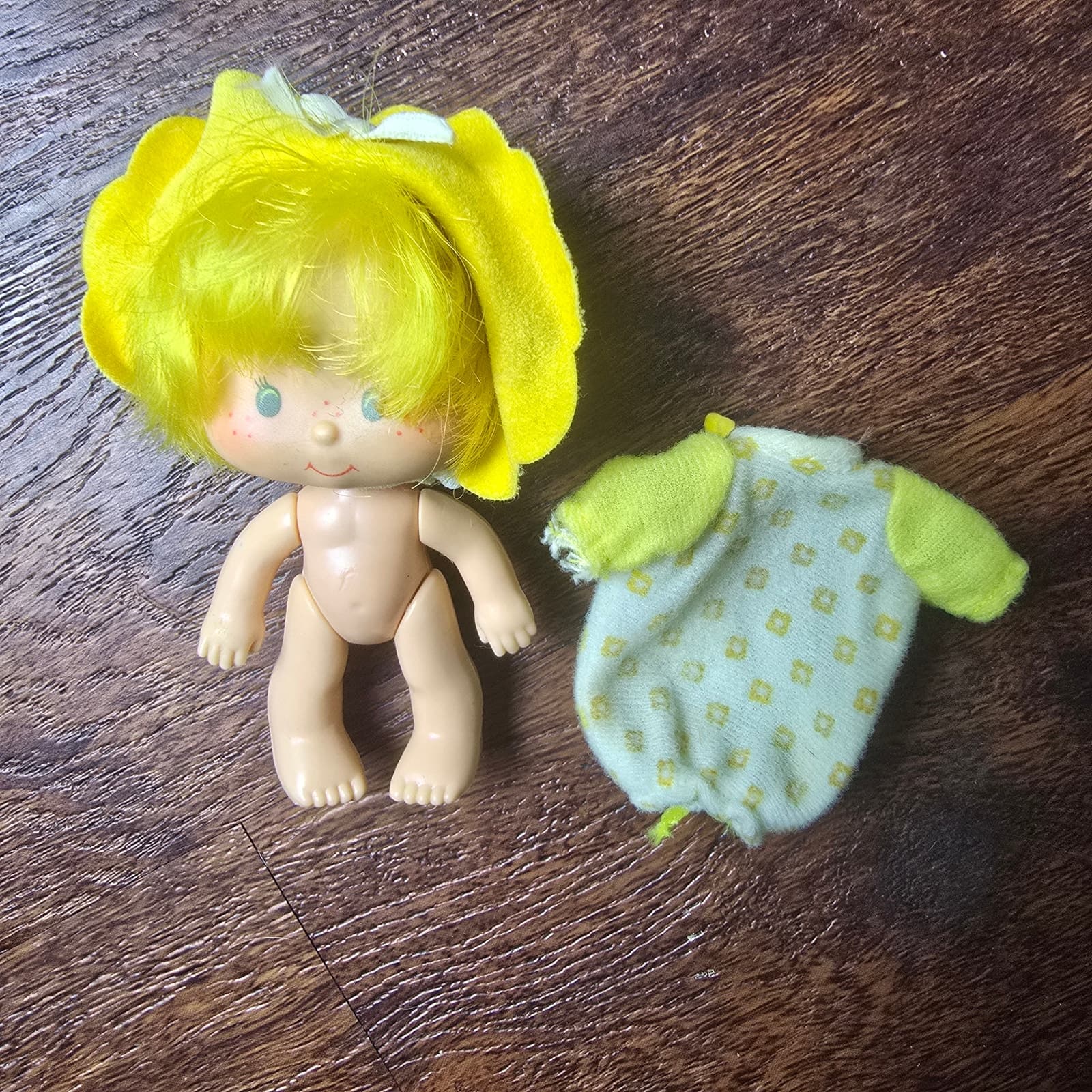 Vintage 1979 Strawberry Shortcake Butter Cookie Doll with Outfit - Thumbnail 4