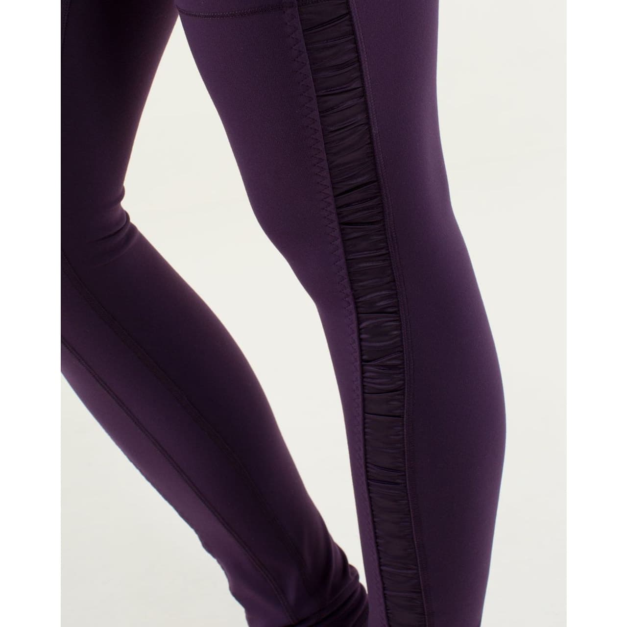 Lululemon Practice Daily Pants Leggings in Deep Zinfandel, Size 4 - Thumbnail 4