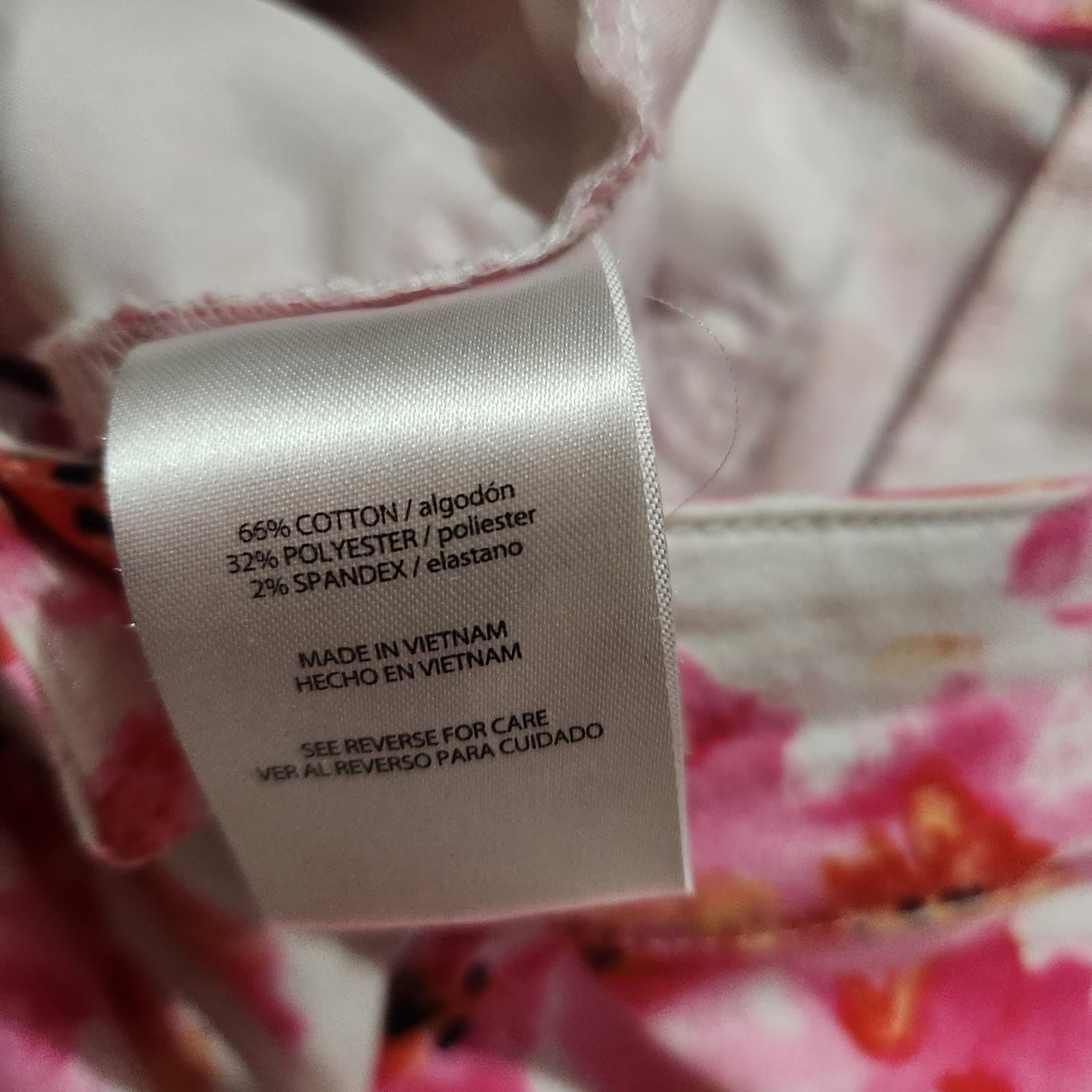 Isaac Mizrahi Pink Watercolor Floral Print High RIse Shorts, Plus Size 16 - Thumbnail 8