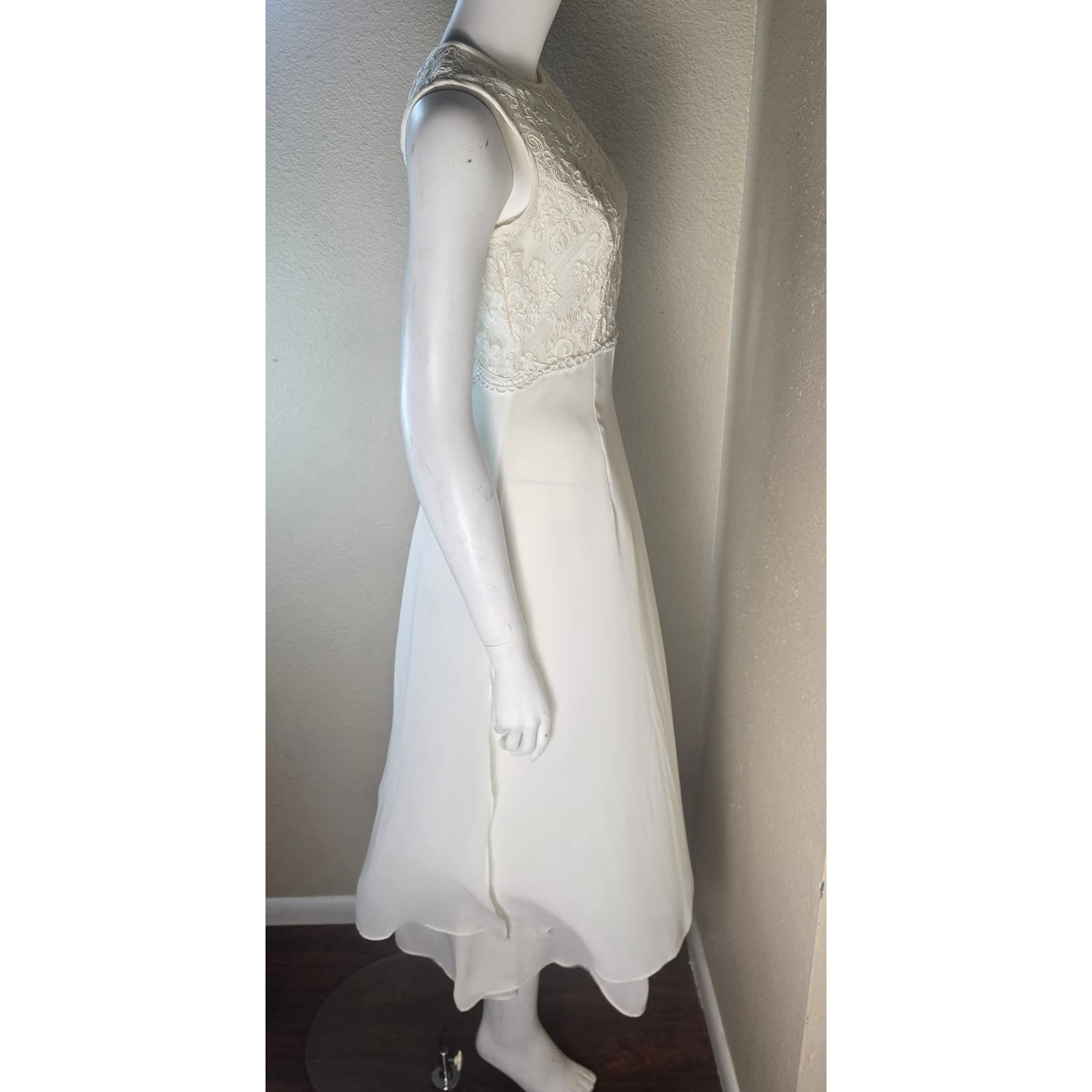 Vintage Scott McClintock White Bridal Gown Sleeveless Lace Top Chiffon Skirt - 8 - Thumbnail 4