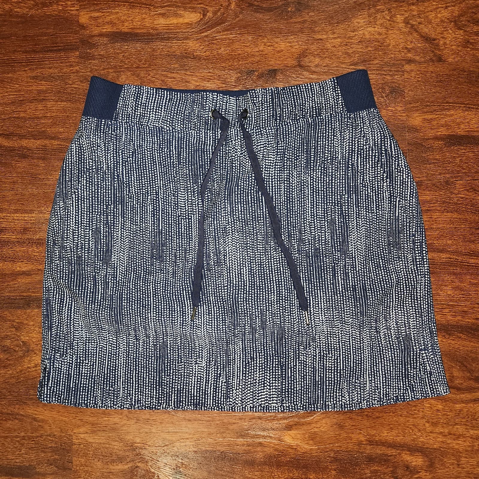 Athleta Batiik Midtown Woven Hiking Skirt Skort, Blue, Size 4 - Thumbnail 5