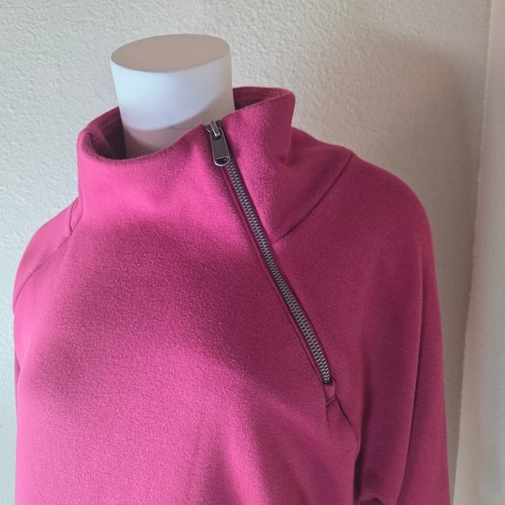 Athleta Cozy Karma Asymmetrical Zip Fleece Tunic Sweatshirt Dress - LT- Maroon - Thumbnail 7