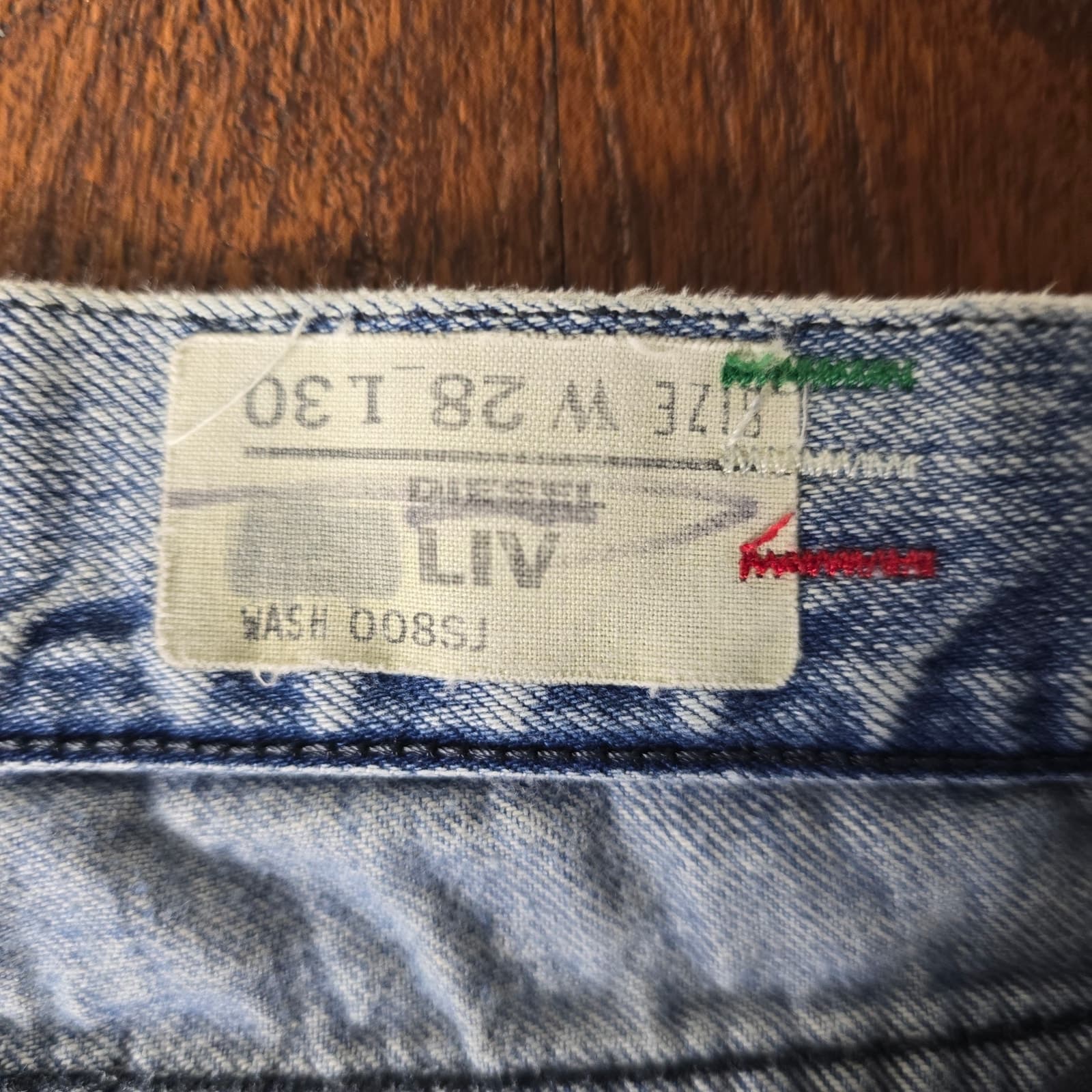 Diesel Liv Straight Leg Low-Rise Light Wash Jeans - Size 28x30 - Thumbnail 9