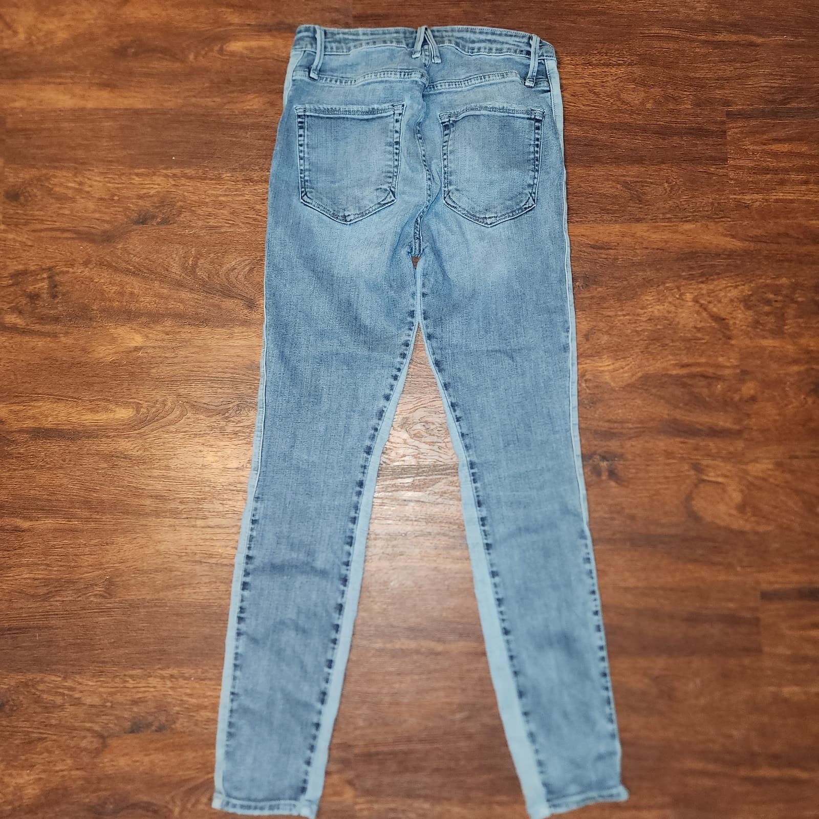 Good American Good Waist Two-Toned High Rise Skinny Jeans, Size 2/26 - Thumbnail 6