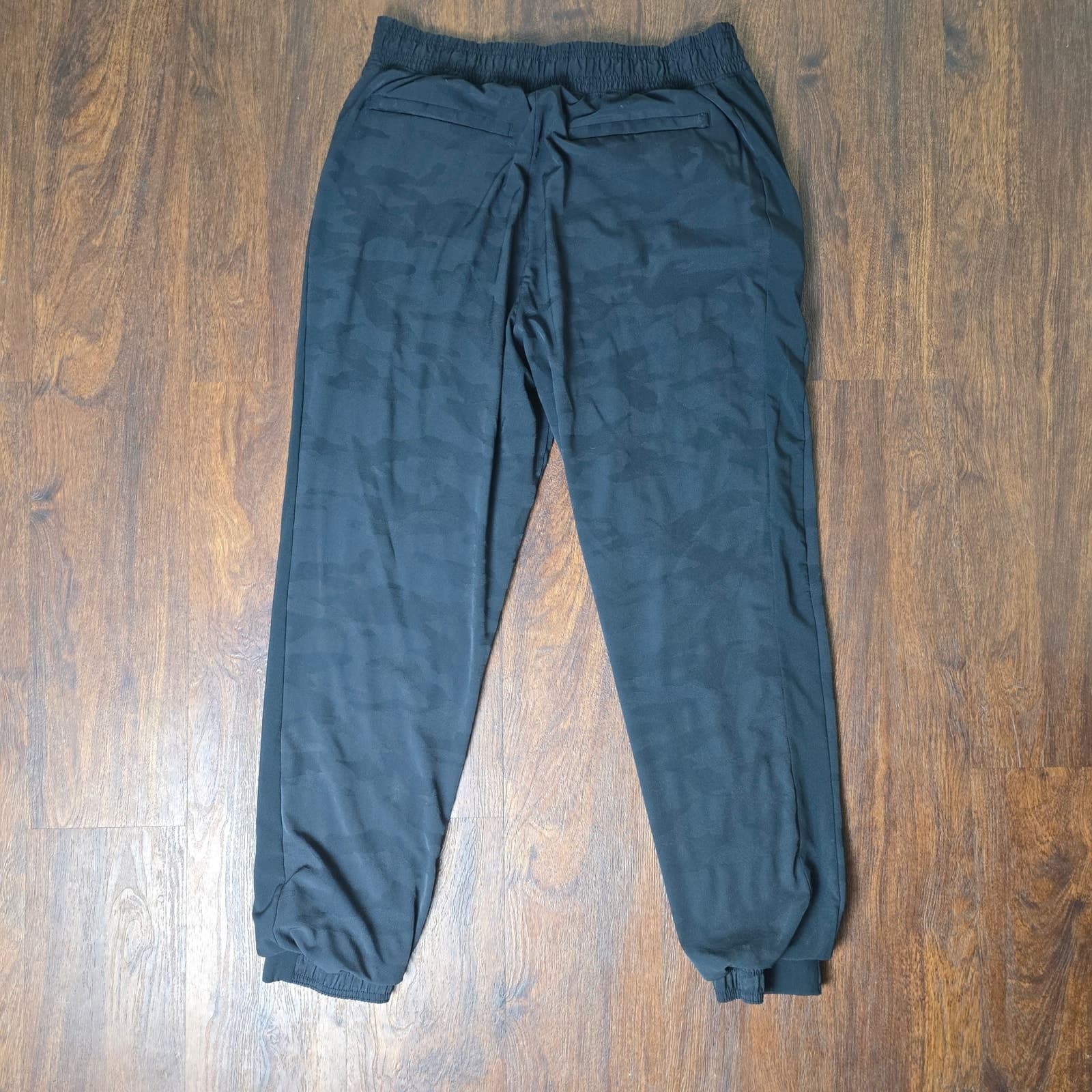 Athleta Lined Brooklyn Camo Jogger - Black - Size 10 - 631615 - Thumbnail 7