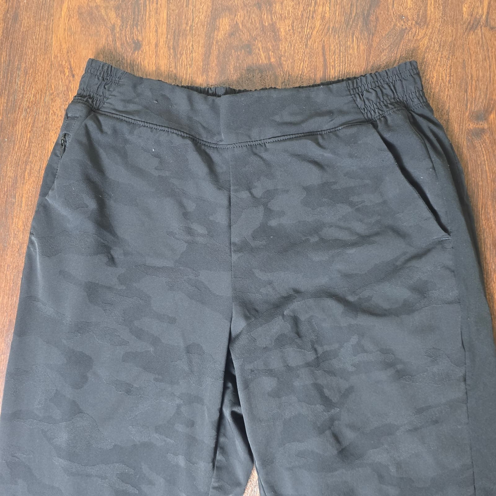 Athleta Lined Brooklyn Camo Jogger - Black - Size 10 - 631615 - Thumbnail 5