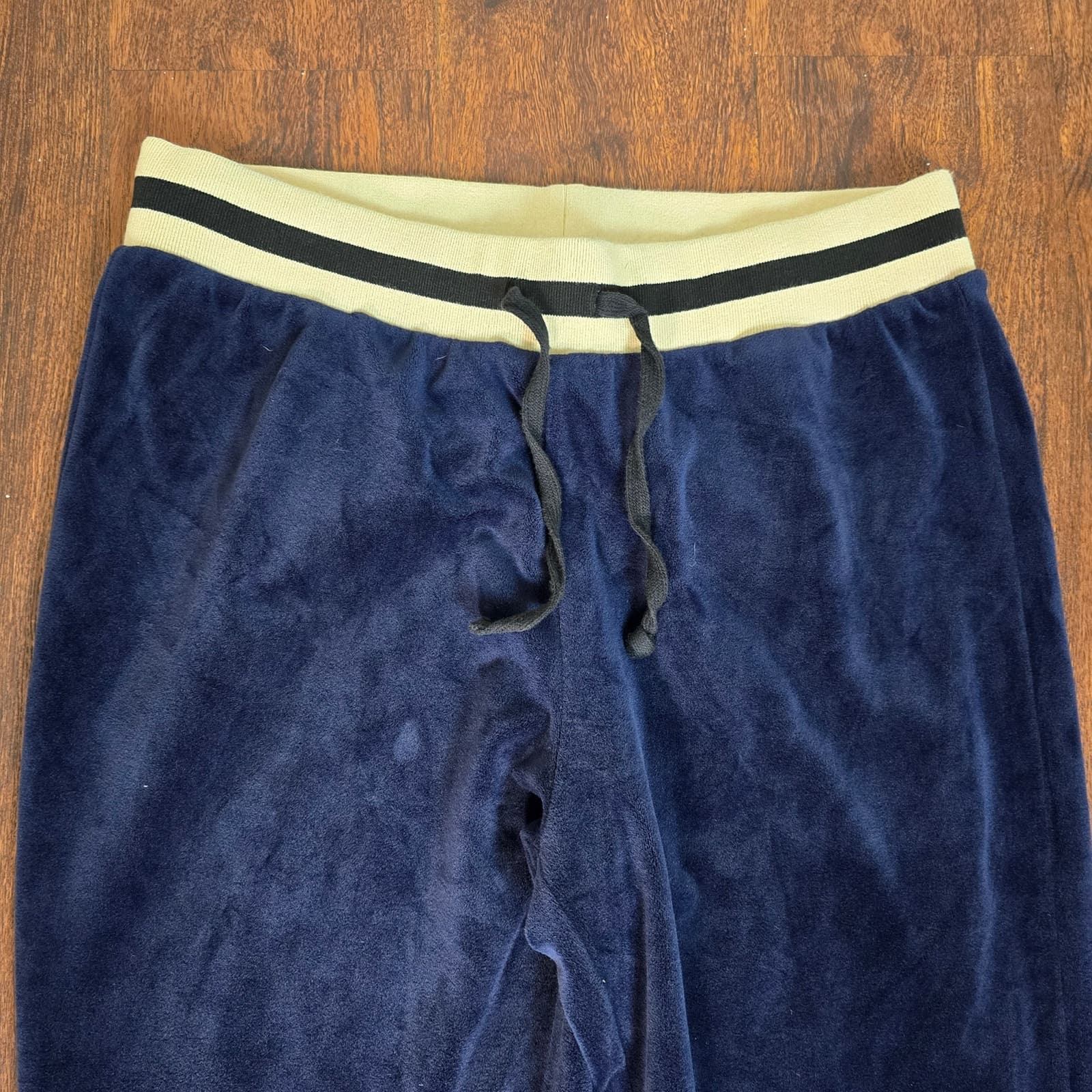 Juicy Couture Black Label Luxe Velour Sweatpants Joggers, Medium - Thumbnail 3