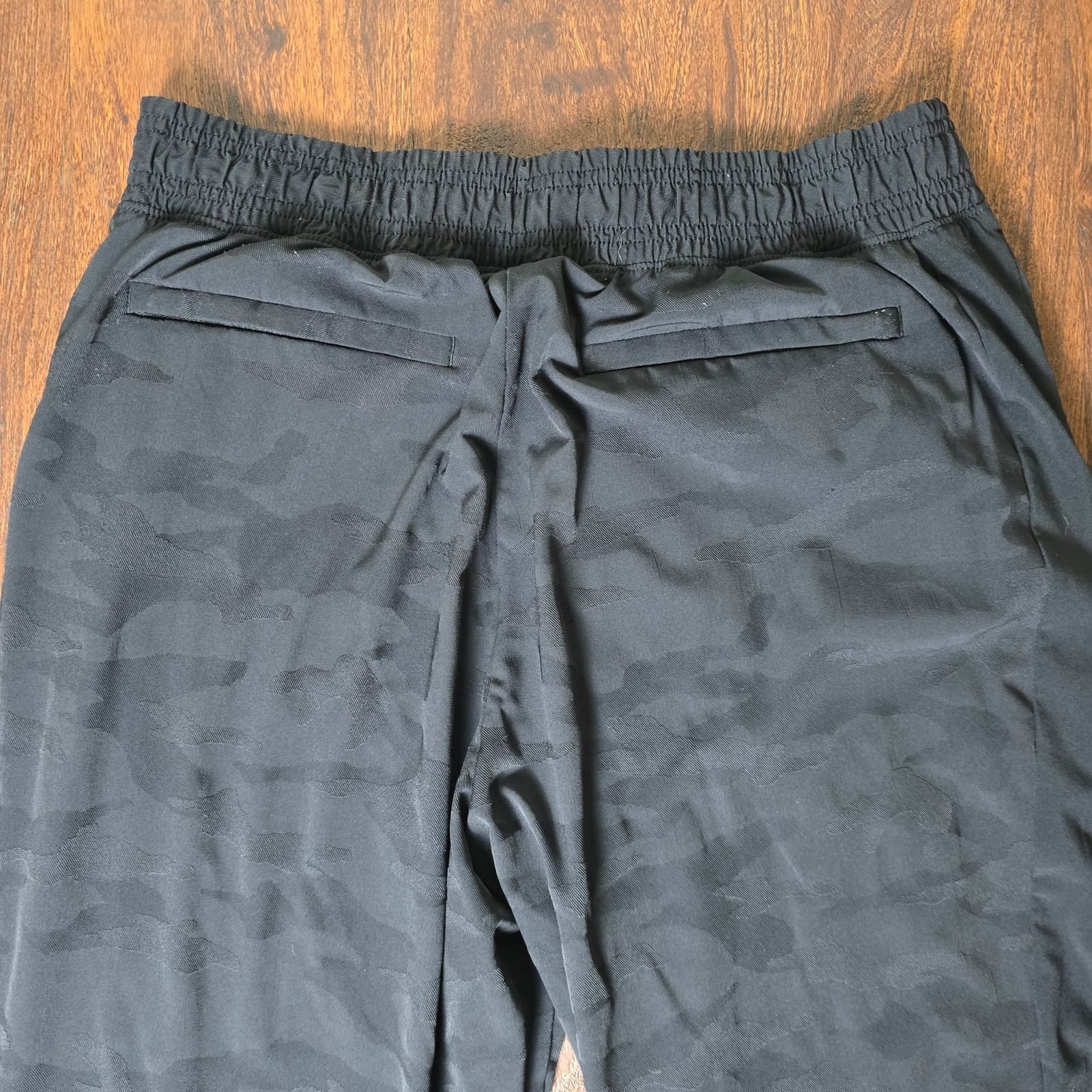 Athleta Lined Brooklyn Camo Jogger - Black - Size 10 - 631615 - Thumbnail 8