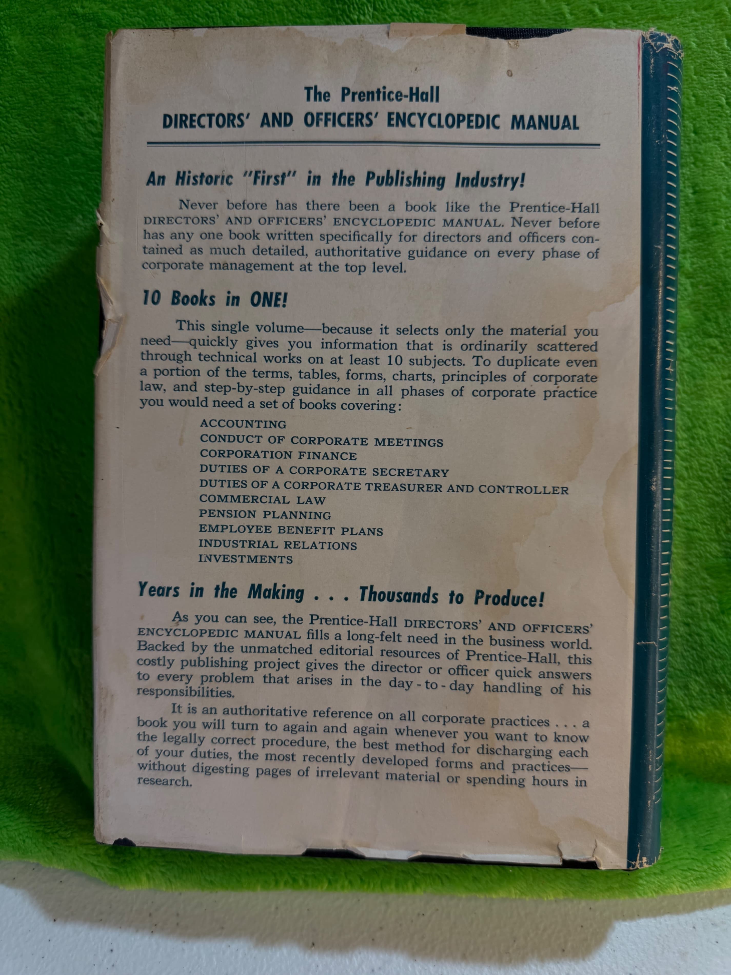 Directors and Officers Encyclopedic Manual - Complete with Indexing - Thumbnail 2