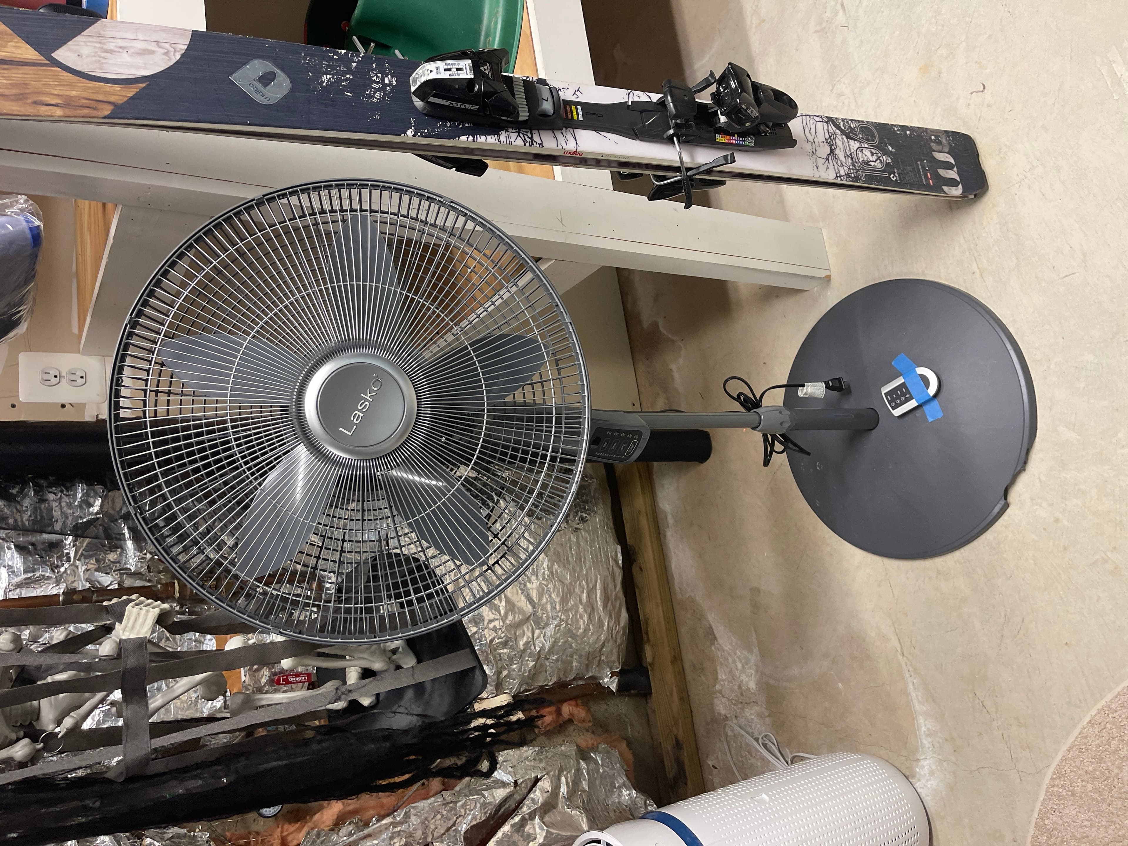 Lasko Standing Fan - Image 1
