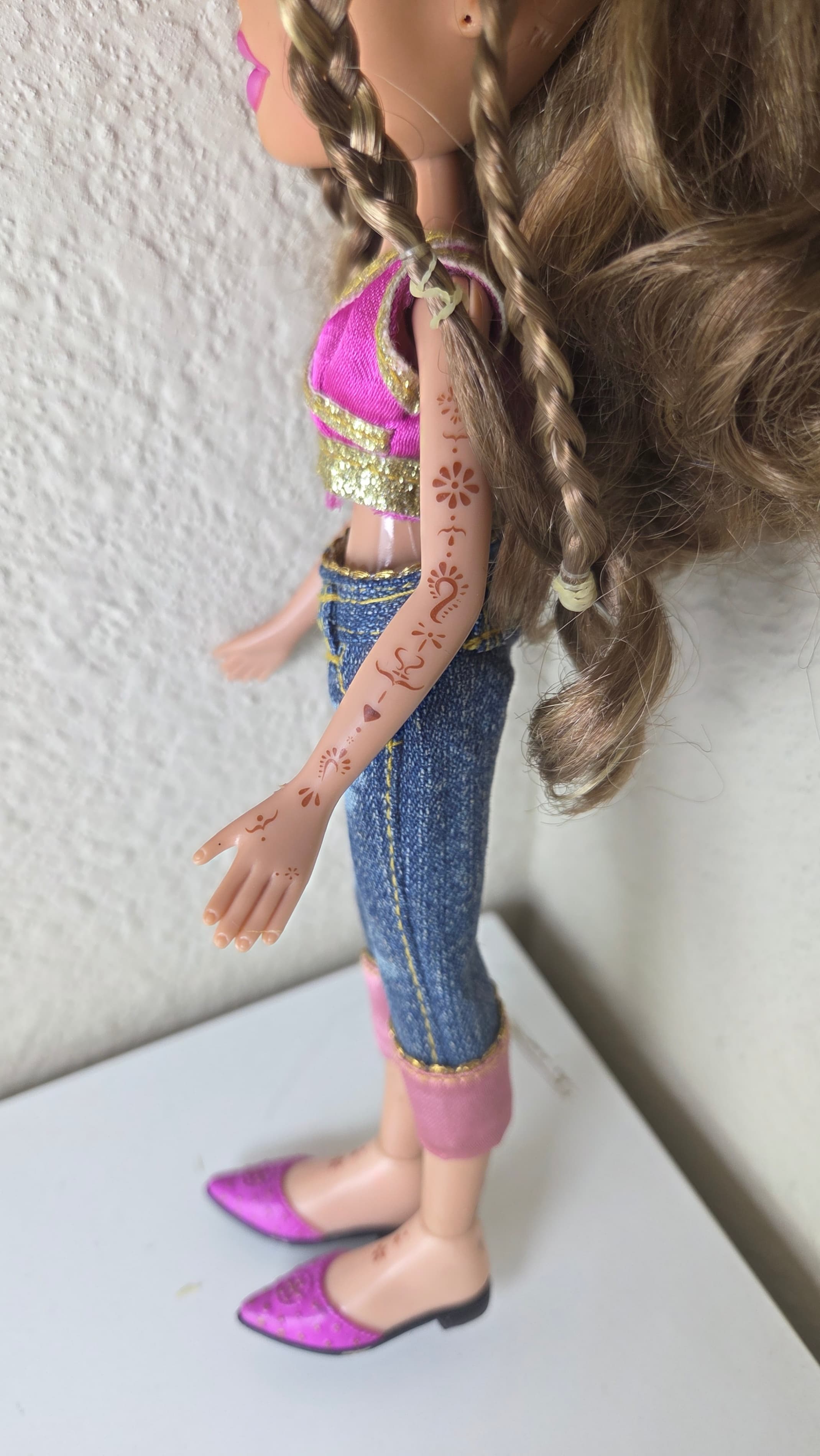 Bratz Vintage Genie Magic Dolls Bundle - Yasmin, Cloe, Meygan - Thumbnail 7