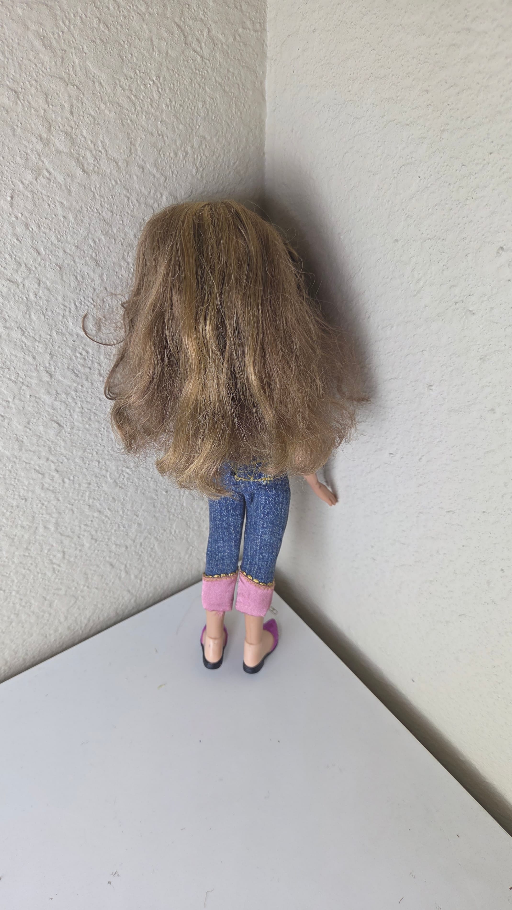 Bratz Vintage Genie Magic Dolls Bundle - Yasmin, Cloe, Meygan - Thumbnail 8