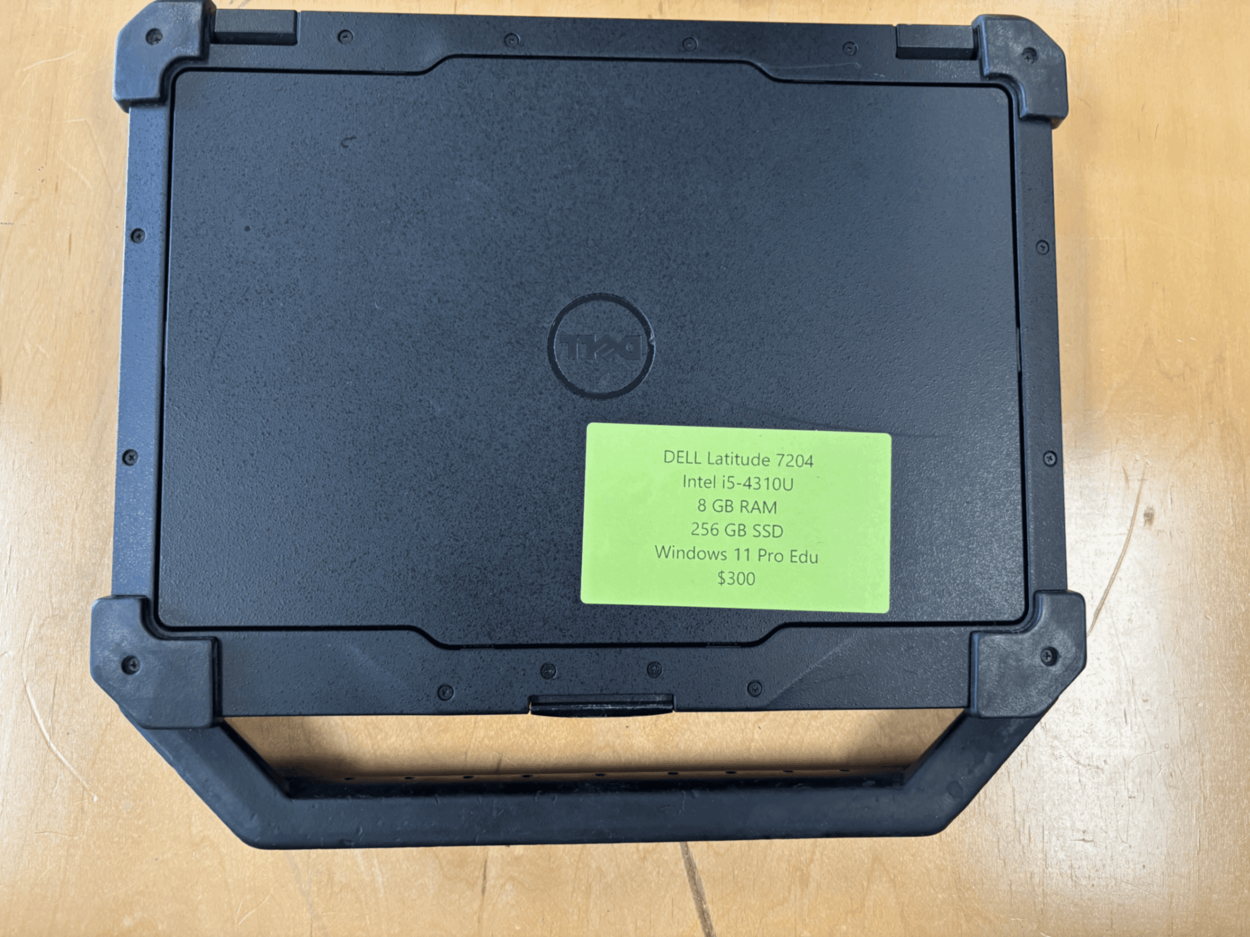 Dell Latitude 12 Rugged Extreme (7204) - Image 1
