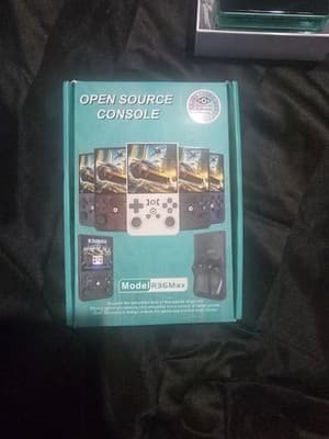 r36 max retro handheld game console 64gig SD Card - Thumbnail 7