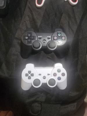 Ps3 Controller Black And White Aftermarket Unbranded. - Image 1