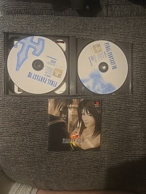 Final Fantasy VIII (Jpn Version) PS1 Tested Working And Complete - Thumbnail 3