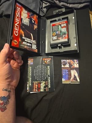 Frank Thomas Big Hurt Baseball (Sega Genesis, 1995) CIB including Baseball Card - Thumbnail 3