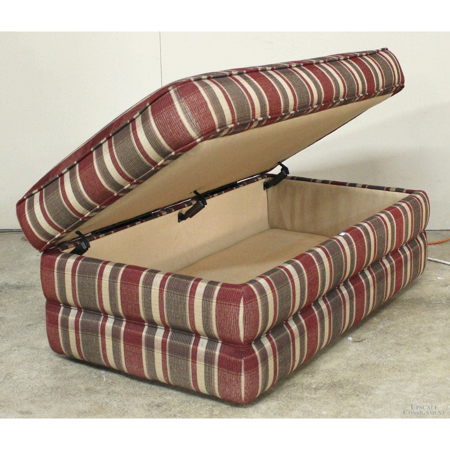 La-Z-Boy Upholstered Storage Ottoman - Red - Thumbnail 2