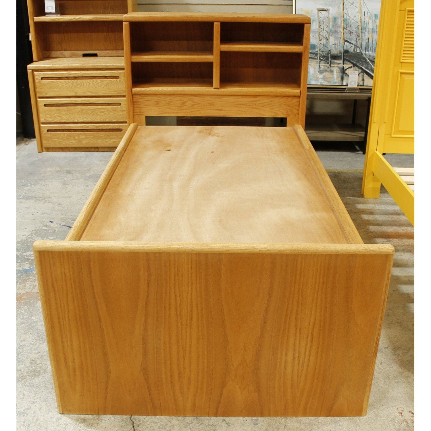 Oak Twin Captain's Bed W/Drawers - Thumbnail 2