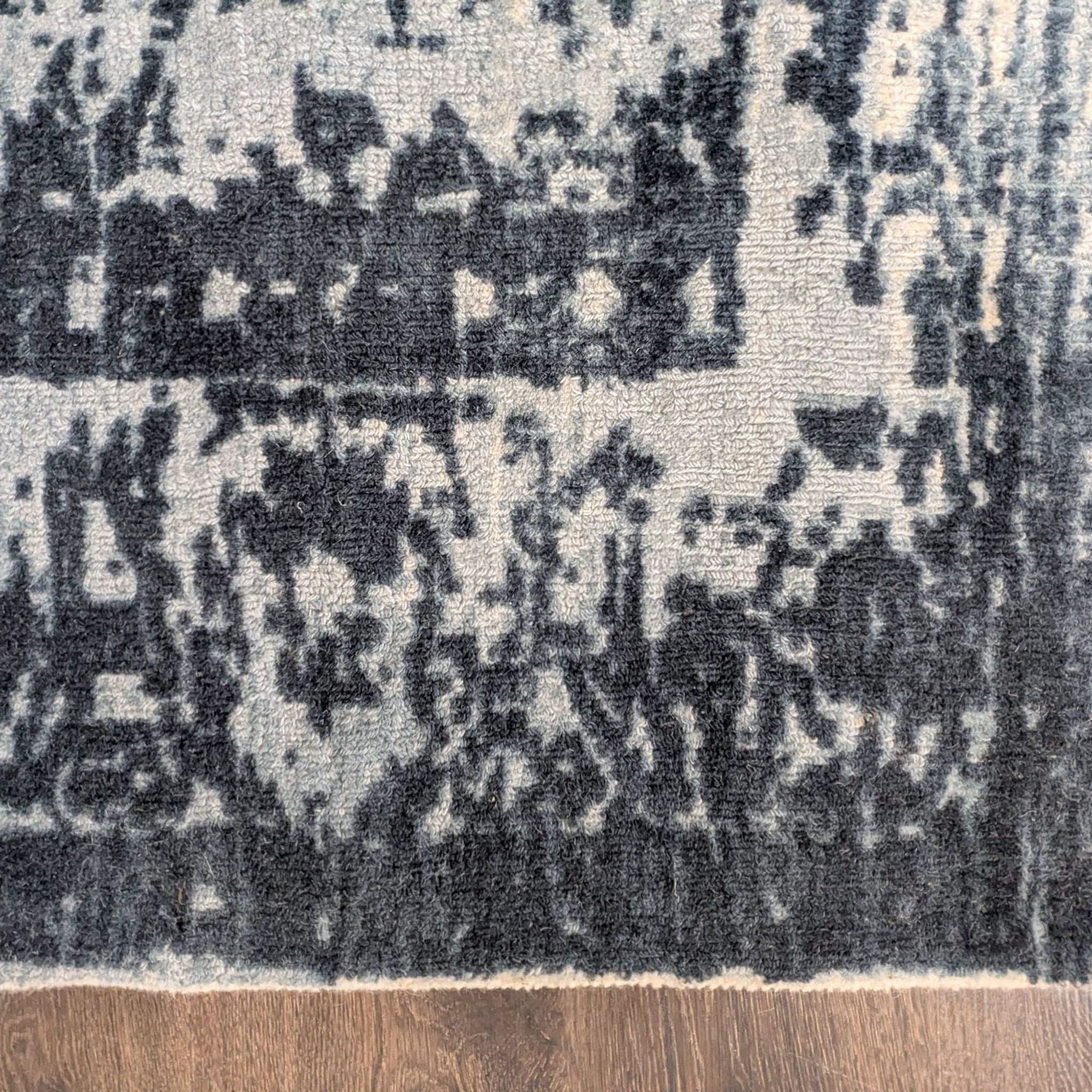 West Elm Arabesque 8x10 Wool Area Rug - Thumbnail 3