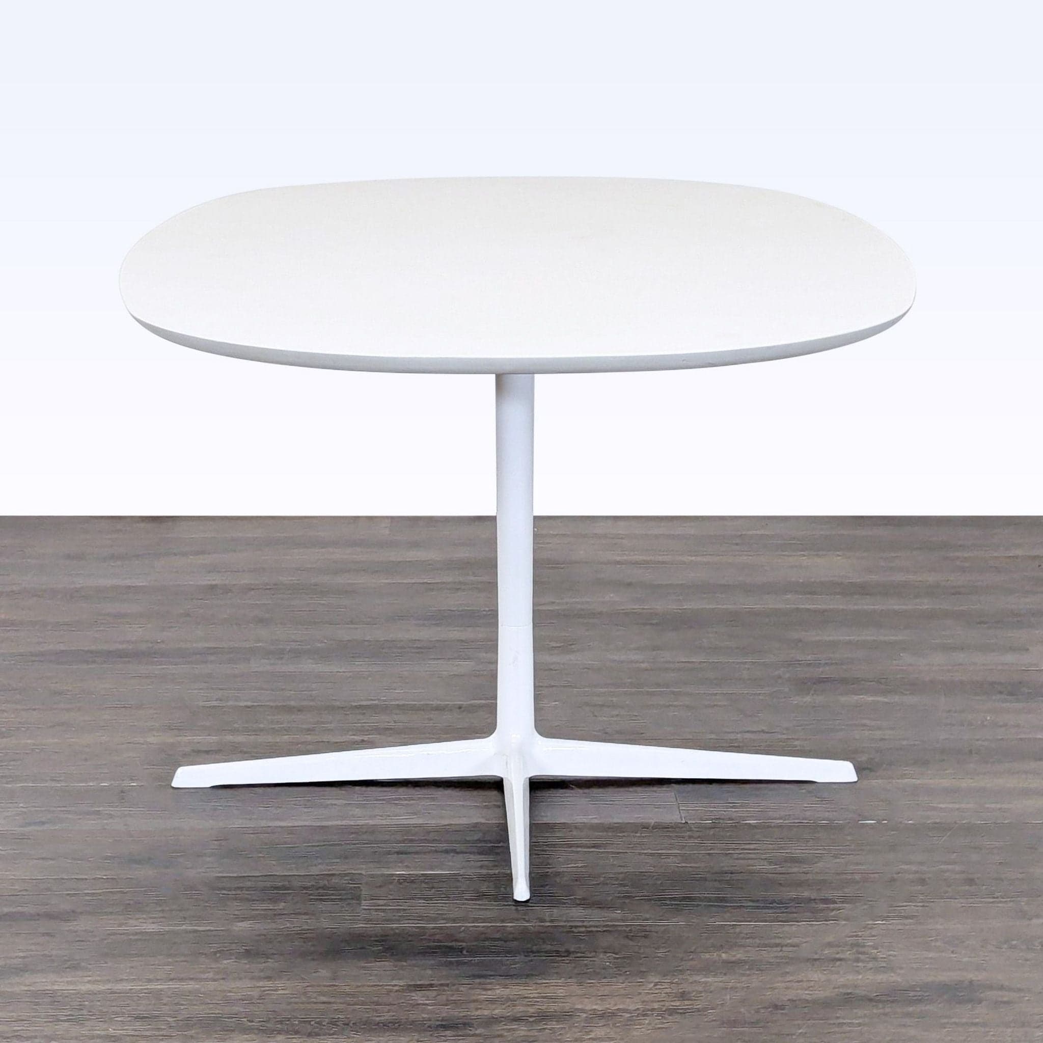 Eames Eolo Modern White Dining Set with Oval Table and 4 Eiffel Chairs - Thumbnail 10