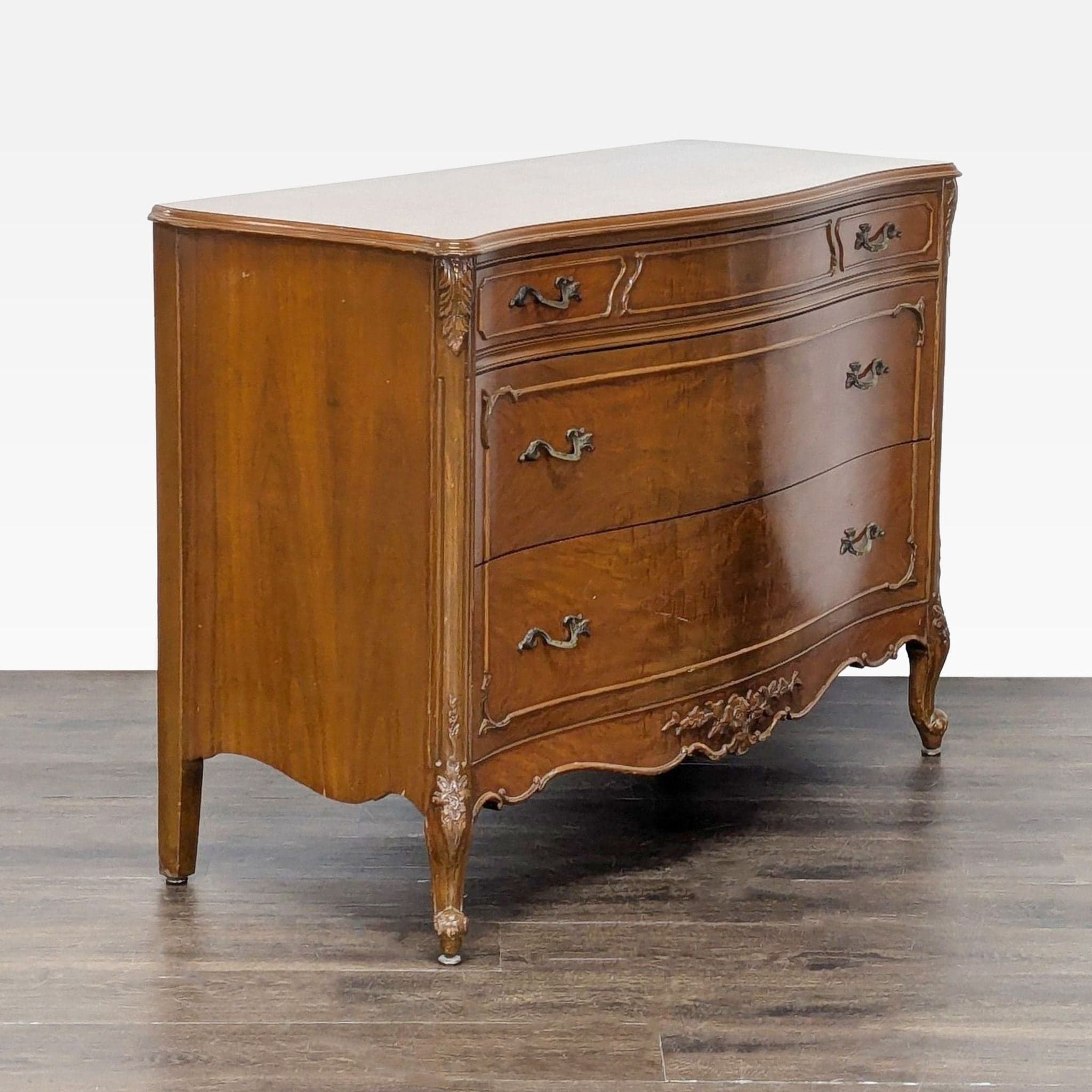 John Stuart Inc. Classic Wooden Dresser with Curved Drawers and Ornate Detailing - Thumbnail 10