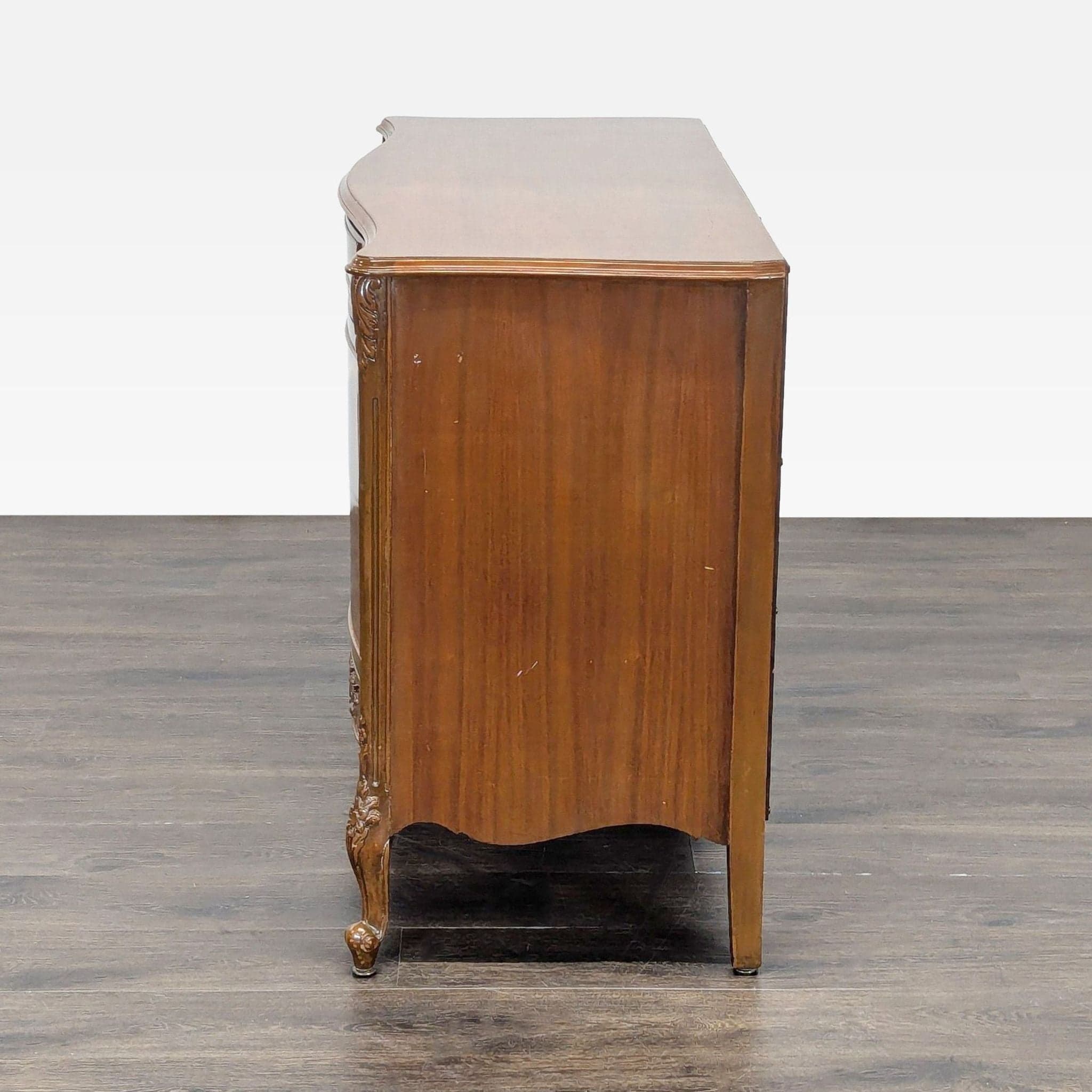 John Stuart Inc. Classic Wooden Dresser with Curved Drawers and Ornate Detailing - Thumbnail 3