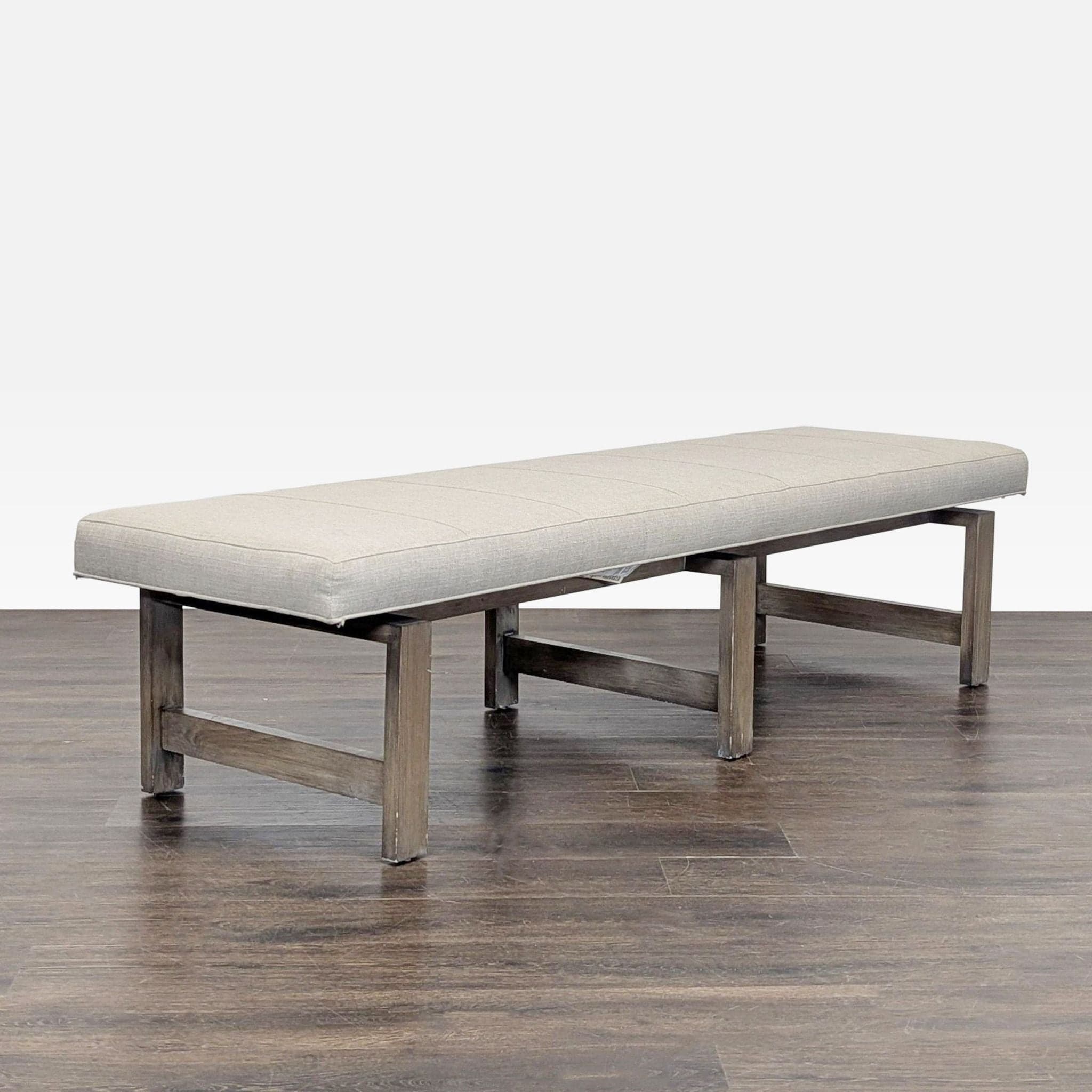 Vanguard Furniture Michael Weiss Bench - Thumbnail 3